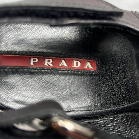 Prada heels in black - Picture 5 of 5